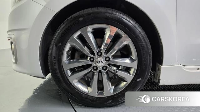 Kia All New Carnival id 4776413 из Кореи 29