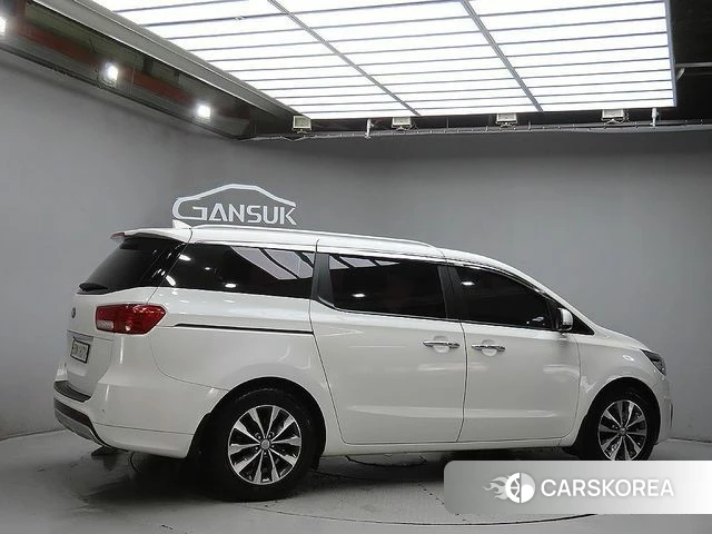 Kia All New Carnival id 4596498 из Кореи 14