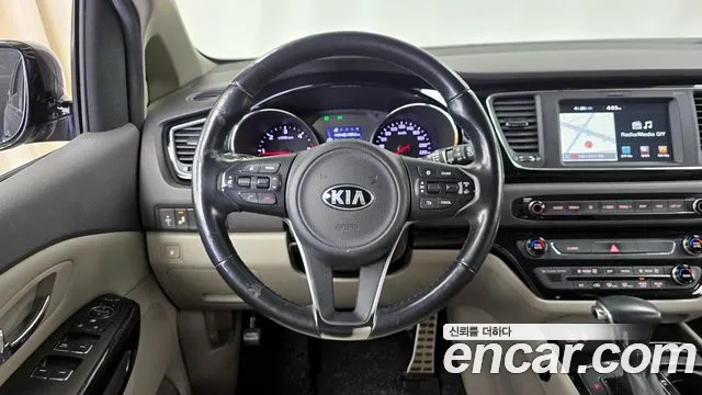 Kia All New Carnival id 2673354 из Кореи 14