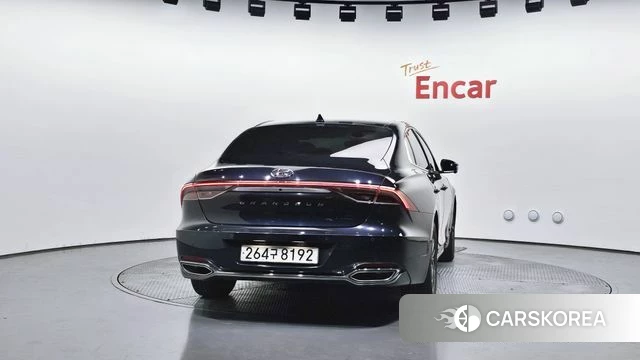 Hyundai The New Grandeur IG id 4529391 из Кореи 24