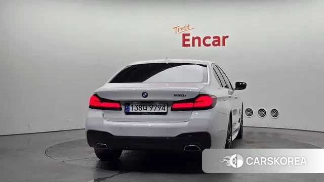 BMW 5 Series (G30) id 3561963 из Кореи 14