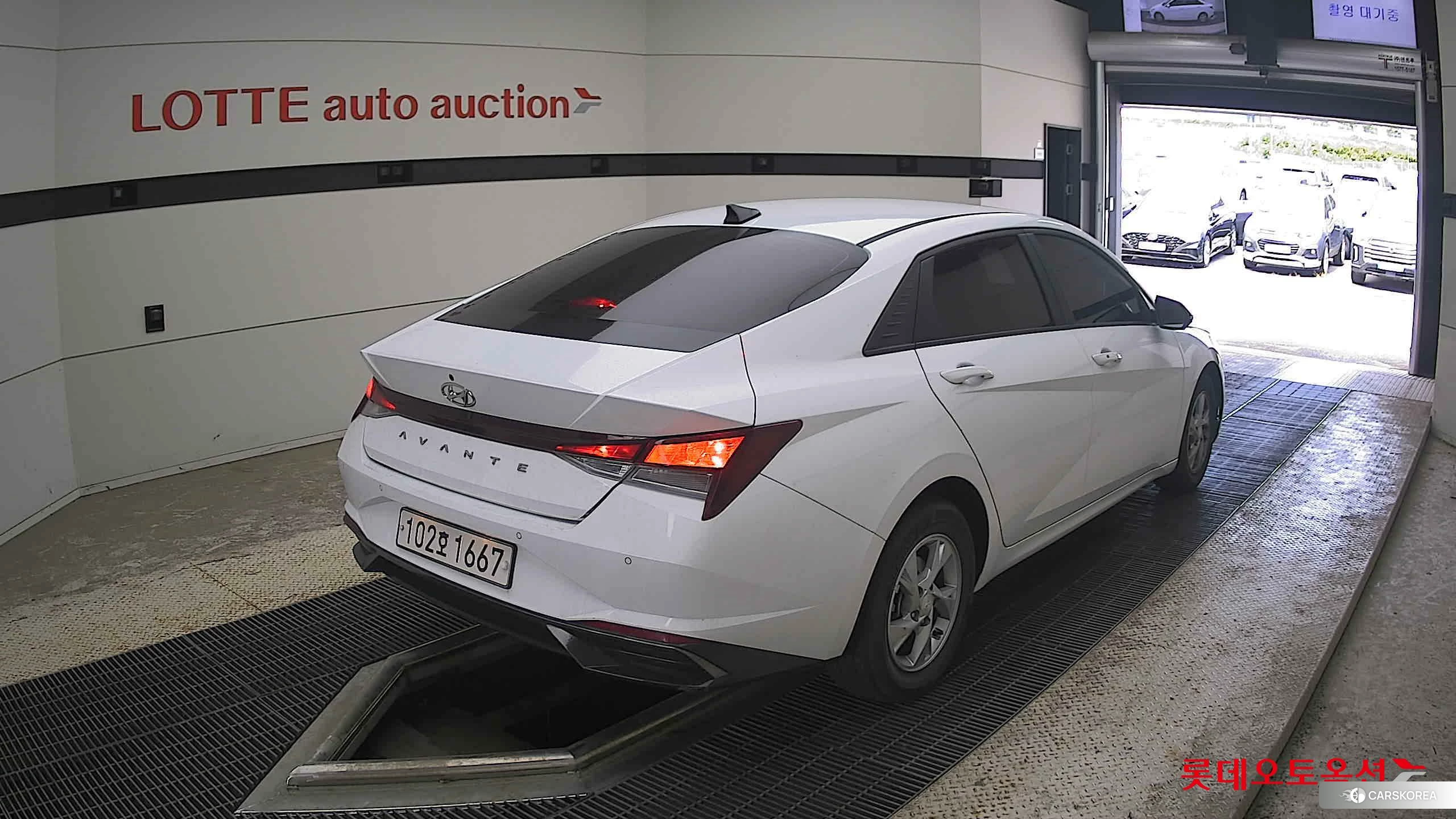 Hyundai Avante id 4504378 из Кореи 31