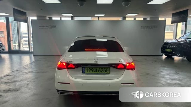 Mercedes-Benz E-Class W214 id 3805524 из Кореи 11