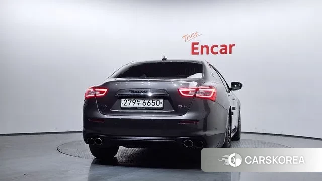 Maserati Ghibli id 3582925 из Кореи 14