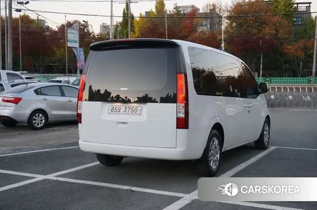 Hyundai Staria id 3343676 из Кореи 14