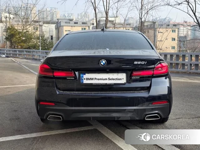 BMW 5 Series (G30) id 3586428 из Кореи 11