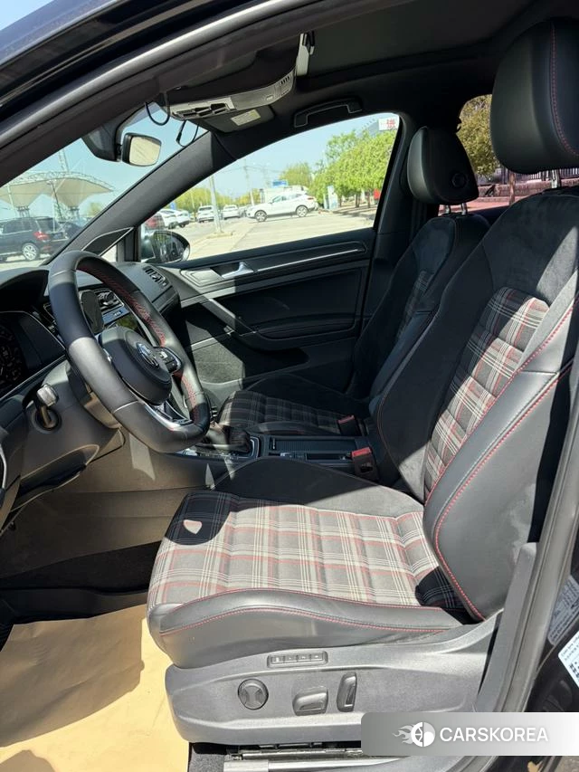Volkswagen Golf GTI 2018 Черный из Китая, фото 4