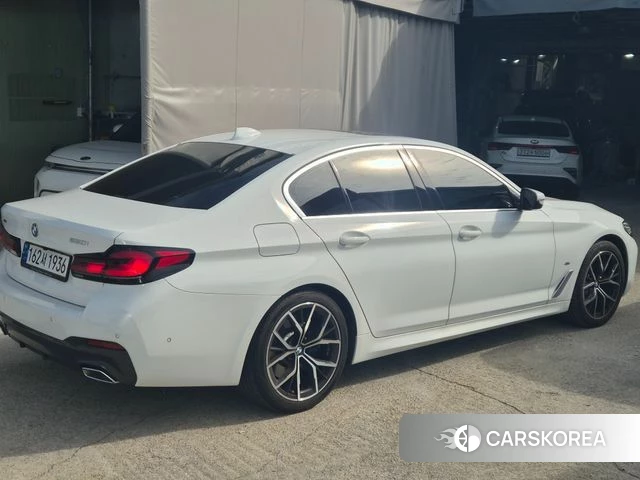 BMW 5 Series (G30) id 4893780 из Кореи 7