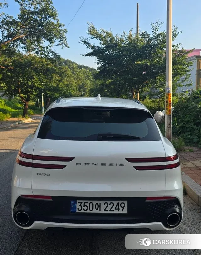 Genesis GV70 2023 Белый из Кореи, фото 5