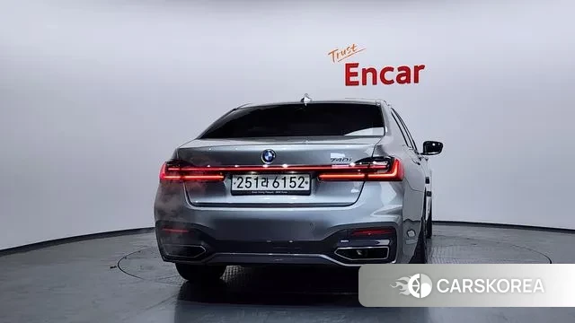 BMW 7 Series (G11) id 3519778 из Кореи 14