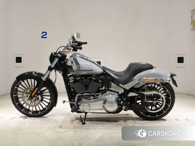 Harley-Davidson Softail Breakout FXBR 1920 2024 из Японии