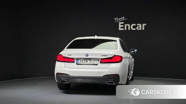 BMW 5 Series (G30) id 4731866 из Кореи 27