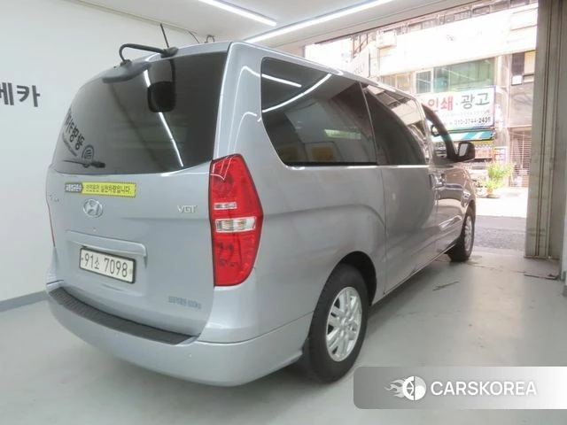 Hyundai The New Grand Starex id 4930112 из Кореи 13