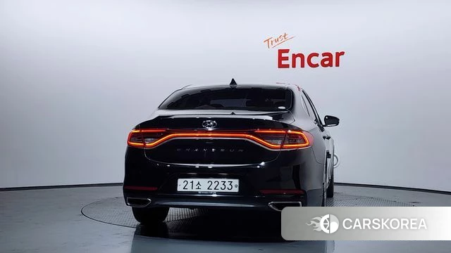 Hyundai Grandeur IG id 3796118 из Кореи 14