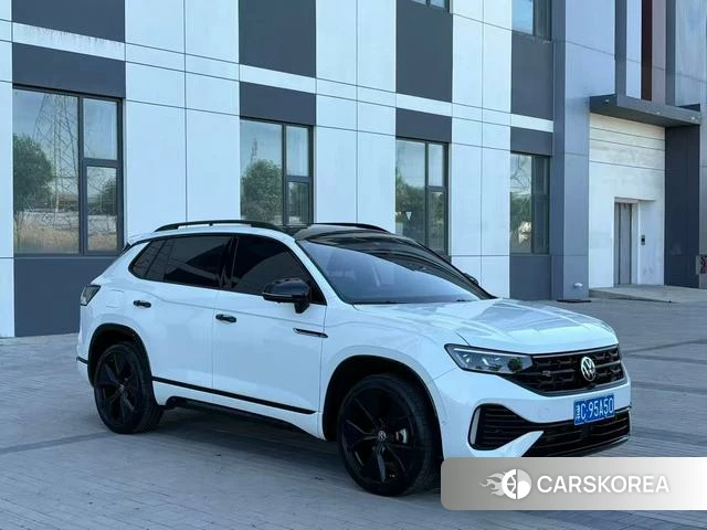 Volkswagen Tanyue 2023 Белый из Китая, фото 4