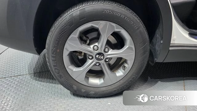 Kia Seltos id 4196133 из Кореи 29