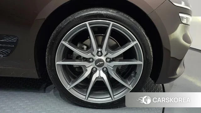 Genesis The New G70 id 3463827 из Кореи 14