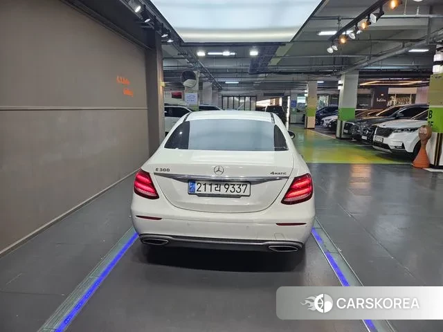 Mercedes-Benz E-Class W213 id 3789885 из Кореи 14