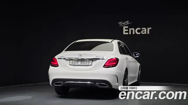 Mercedes-Benz C-Class W205 id 2716348 из Кореи 14