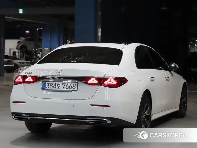 Mercedes-Benz E-Class W214 id 3487112 из Кореи 14