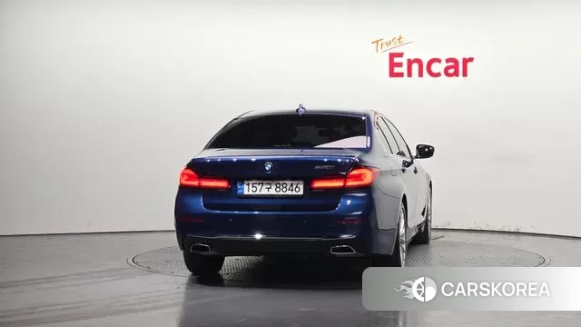 BMW 5 Series (G30) id 3788302 из Кореи 14