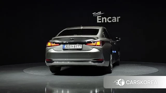 Lexus ES300h 7th generation id 3770107 из Кореи 14