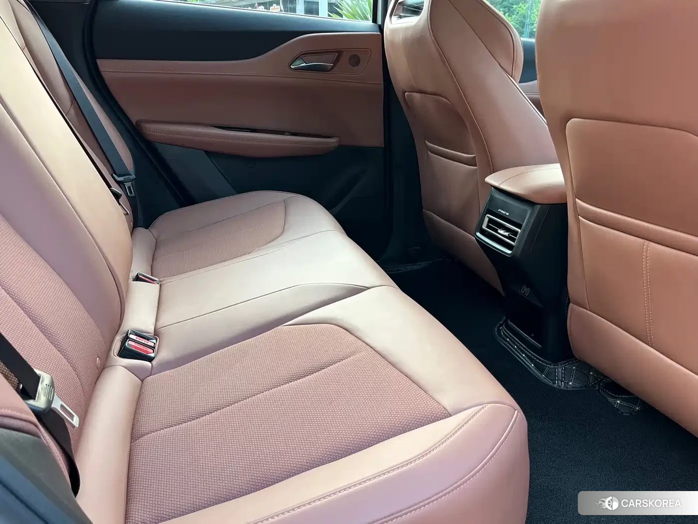Chang'an Changan UNI-Z id 4576773 из Китая 9