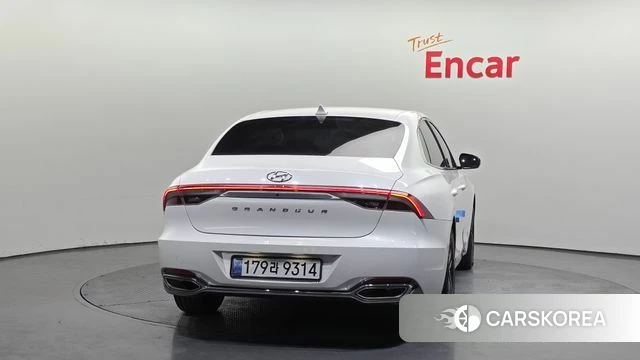 Hyundai The New Grandeur IG id 3794844 из Кореи 14