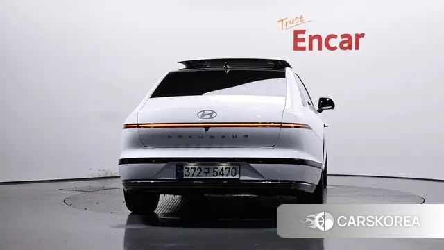 Hyundai Grandeur Hybrid (GN7) id 2998357 из Кореи 14