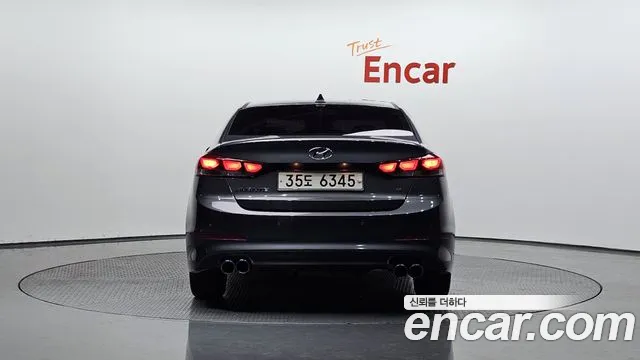 Hyundai Avante AD id 2273085 из Кореи 14