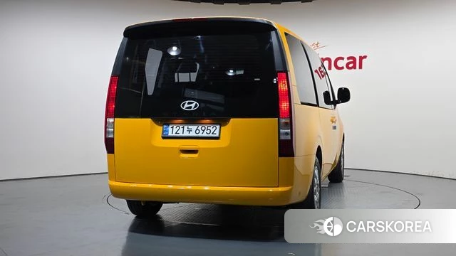 Hyundai Staria id 4539569 из Кореи 24