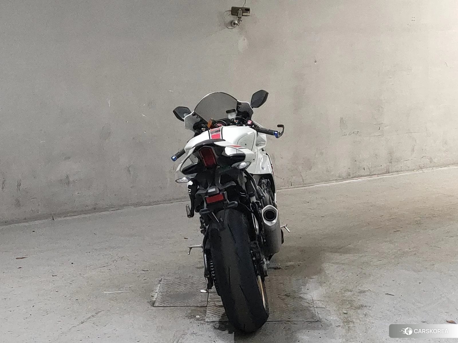 Yamaha YZF-R1 2022 из Японии, фото 3