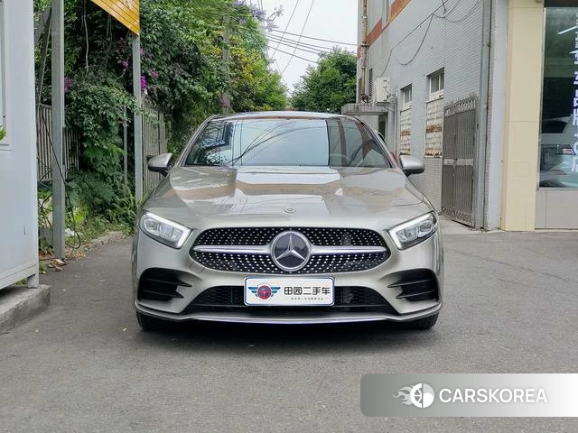 Mercedes-Benz Class A 2021 Серебристо-серый из Китая, фото 5