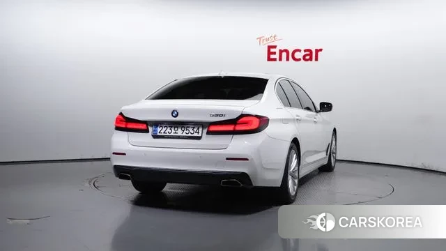 BMW 5 Series (G30) id 2980352 из Кореи 14