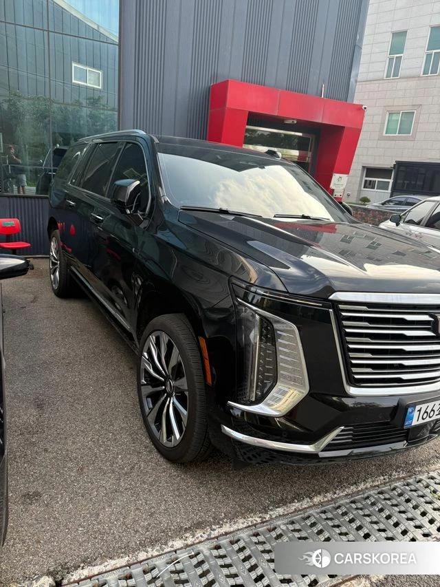 Cadillac Escalade 5th Generation 2025 Черный из Кореи, фото 4