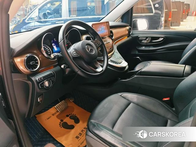 Mercedes-Benz V-class 2022 Черный из Китая, фото 6