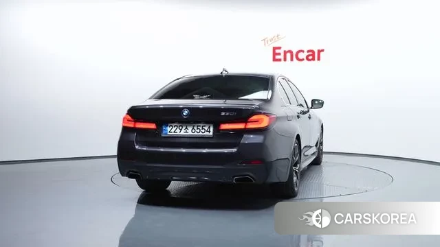 BMW 5 Series (G30) id 3350086 из Кореи 14