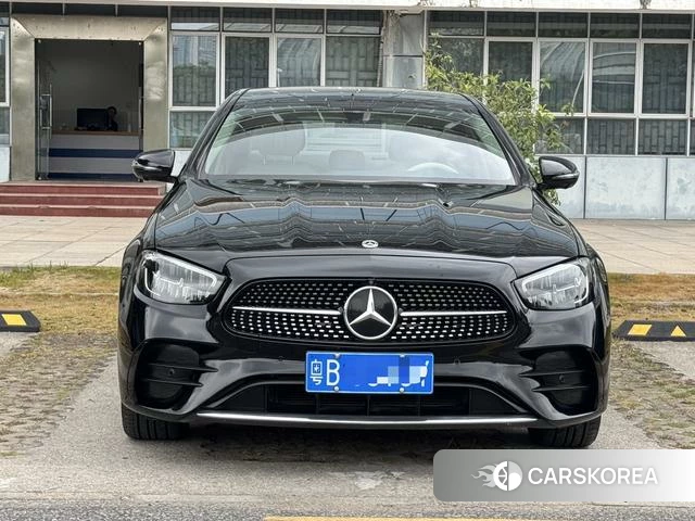 Mercedes-Benz E-class id 4264872 из Китая 14
