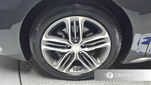 Hyundai Grandeur IG id 4508683 из Кореи 29