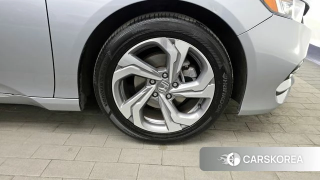 Honda Accord 10th Generation id 3814159 из Кореи 14