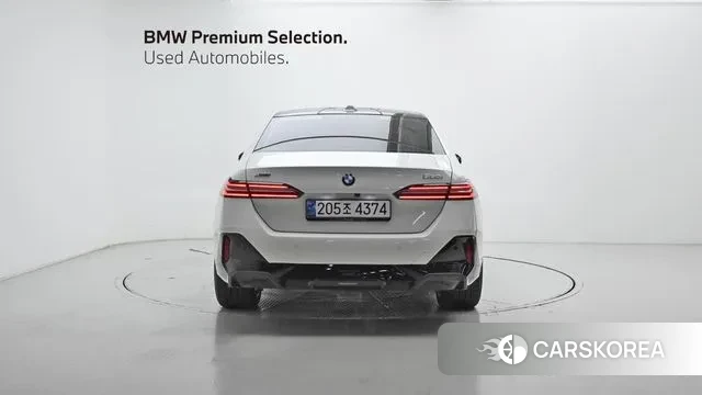 BMW 5 Series (G60) id 3042503 из Кореи 14