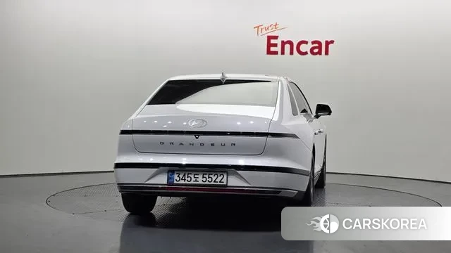 Hyundai Grandeur (GN7) id 3685044 из Кореи 14