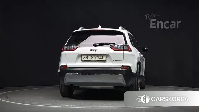 Jeep Cherokee (KL) id 3291184 из Кореи 14