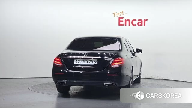 Mercedes-Benz E-Class W213 id 4331298 из Кореи 14