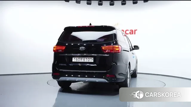 Kia The New Carnival id 3312808 из Кореи 14