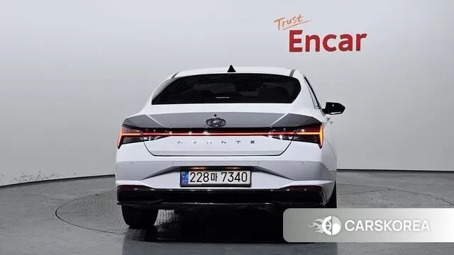 Hyundai Avante Hybrid (CN7) id 2895845 из Кореи 14