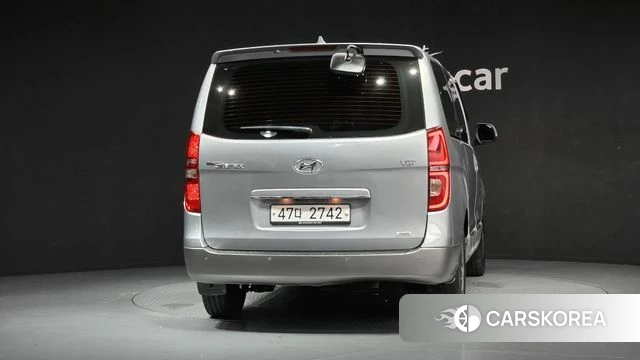 Hyundai The New Grand Starex id 4610486 из Кореи 14