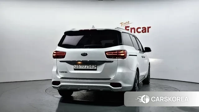 Kia The New Carnival id 3459945 из Кореи 14