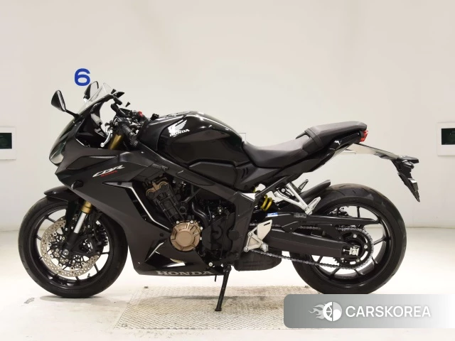 Проданный Honda CBR650R 2021 из Японии