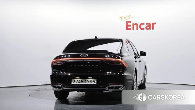 Hyundai The New Grandeur IG id 4245422 из Кореи 29
